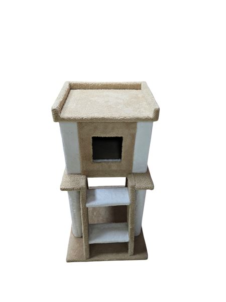 Fancy Paws Merdivenli Pelüş İpli Tırmalama Ev